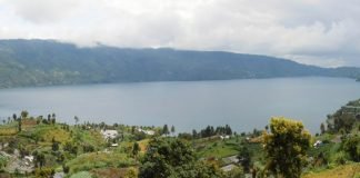 Danau Super Duper Indah Ini Ternyata Ada Di Indonesia?