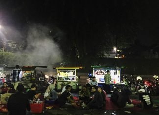 Begadang Cihuy di Taman Suropati Jakarta Pusat penjual taman suropati